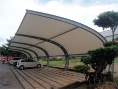 停車棚